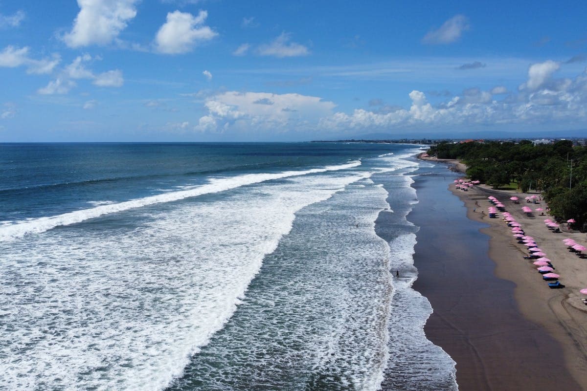 Bali Surfing — Complete Guide to Breaks, Lessons & Seasons (2026)